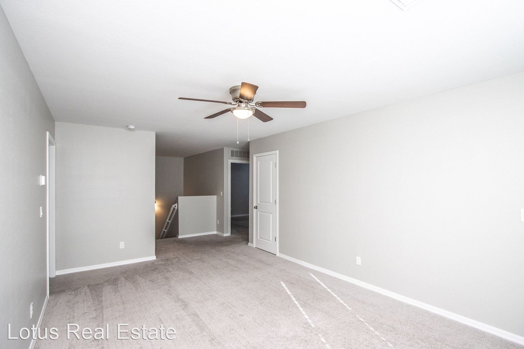 2377 E Alonso Dr - Photo 27