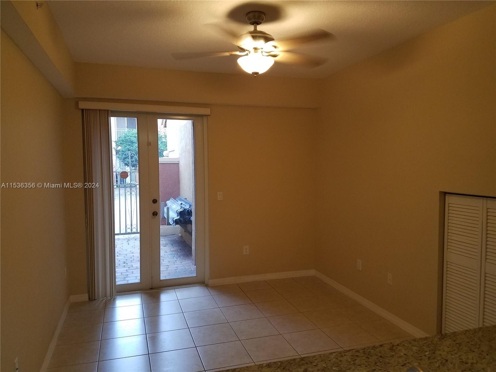 919 Sw 143rd Terr - Photo 12