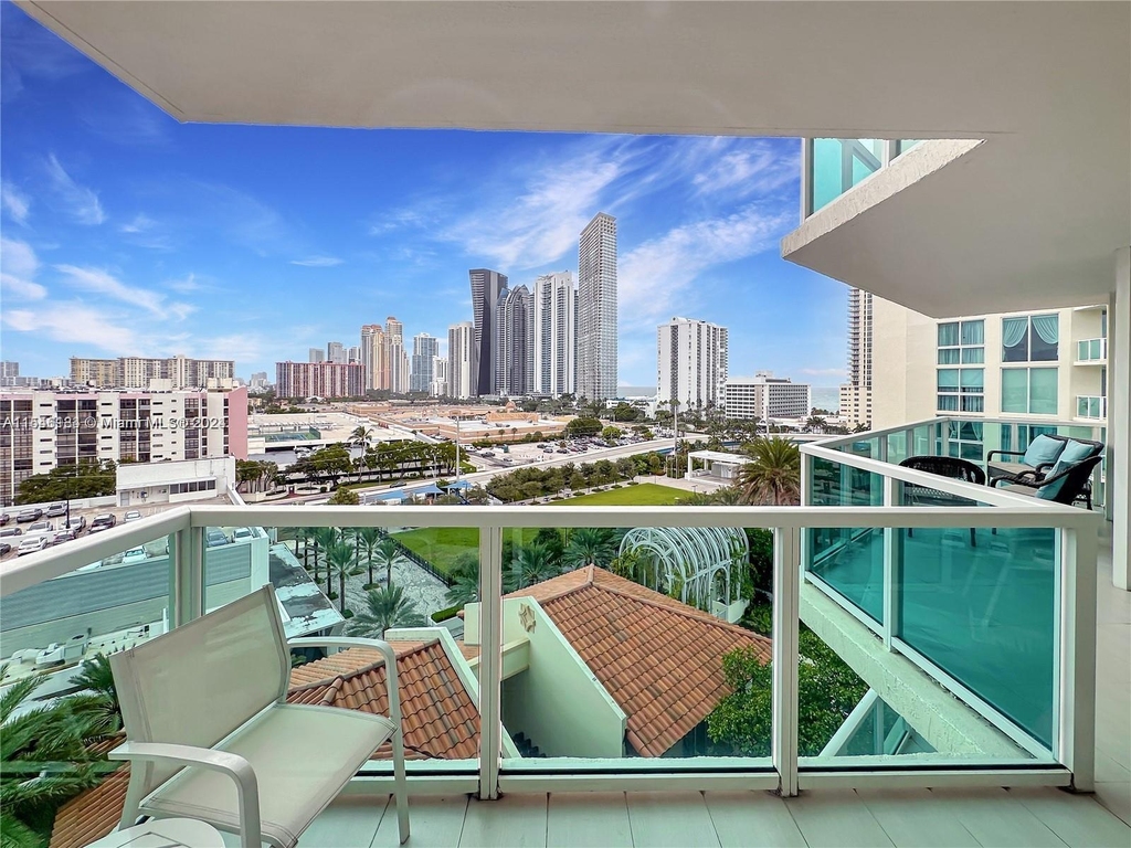 250 Sunny Isles Blvd - Photo 17