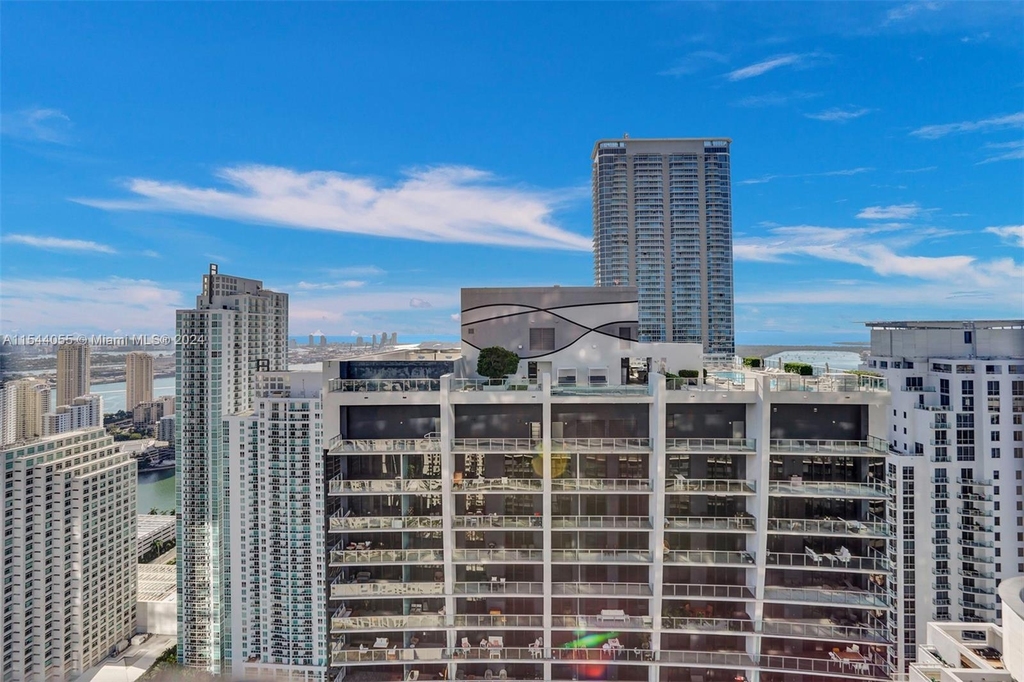 1000 Brickell Plz - Photo 30