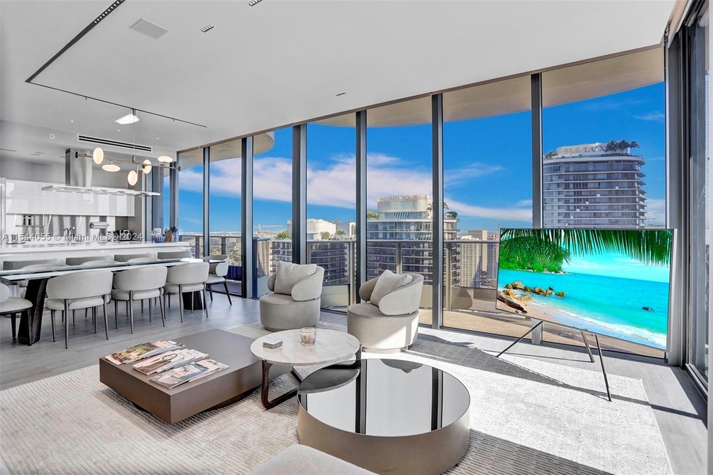 1000 Brickell Plz - Photo 6