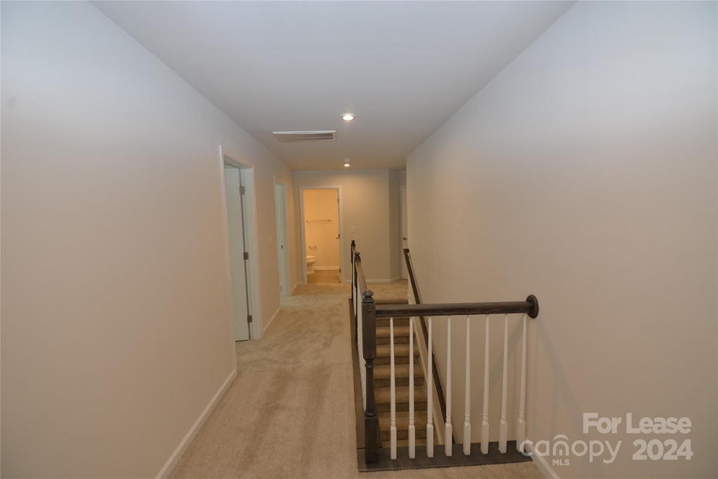 2829 Sand Cove Court - Photo 18