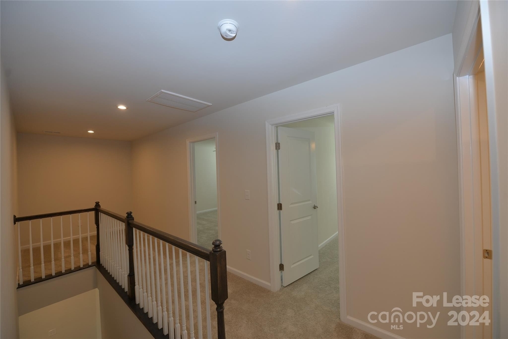 2829 Sand Cove Court - Photo 16