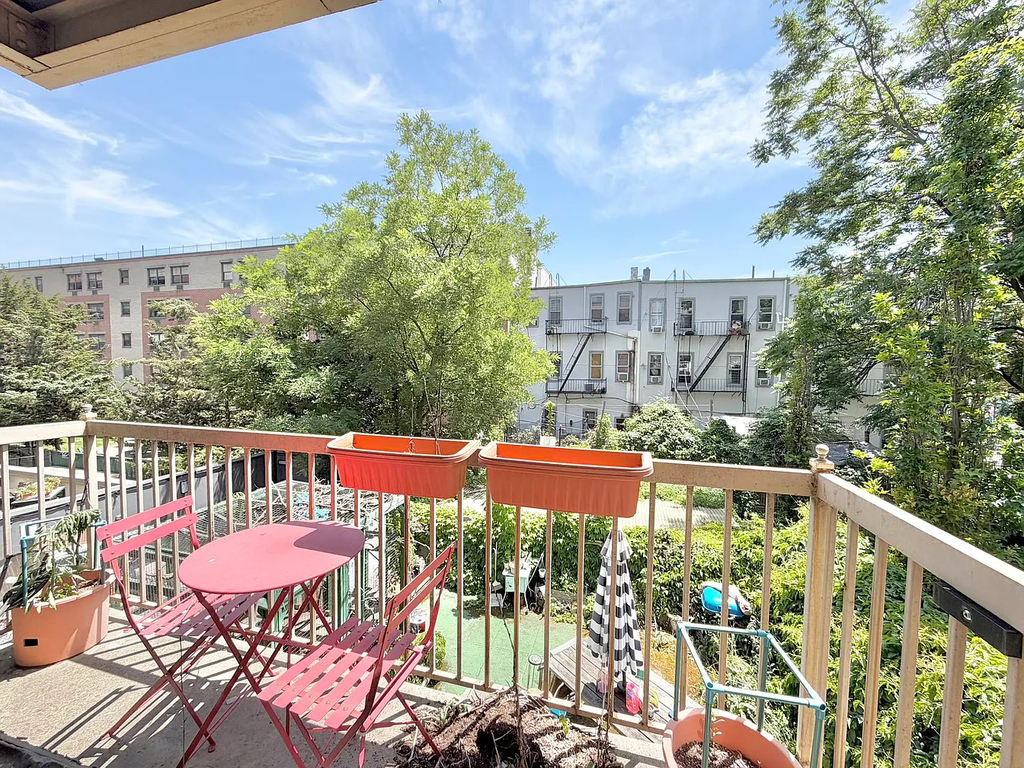 22 Fayette Street - Photo 6