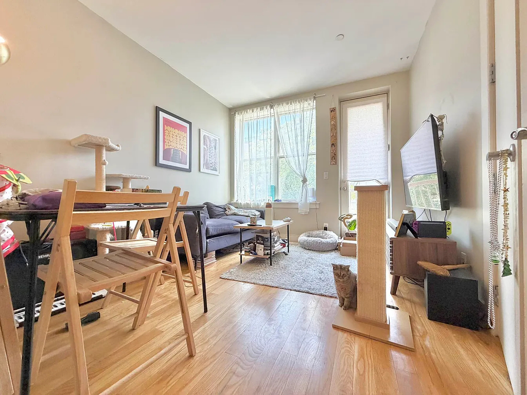 22 Fayette Street - Photo 8