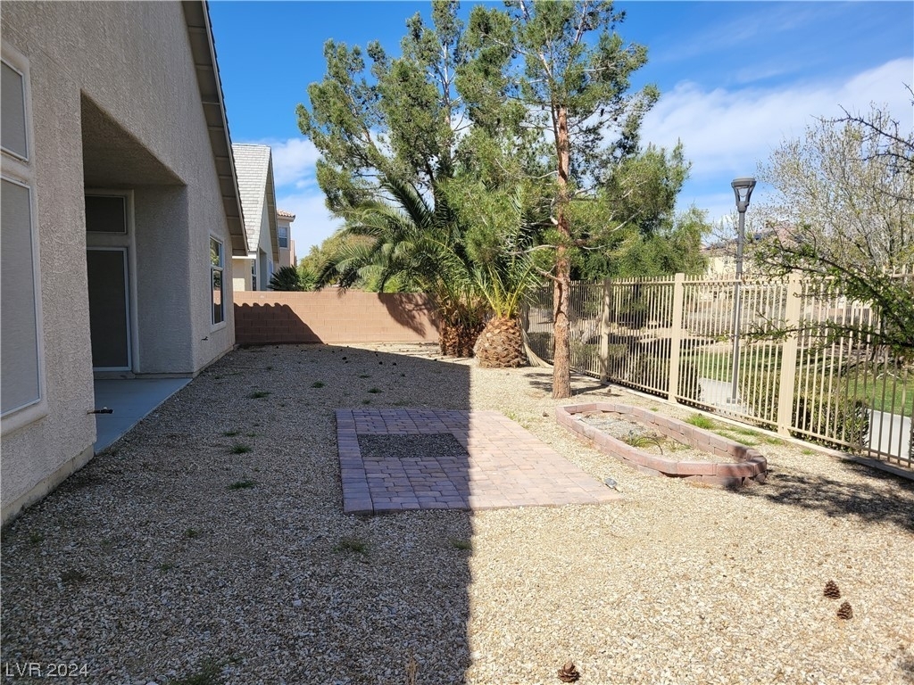 7020 Manzanares Drive - Photo 40