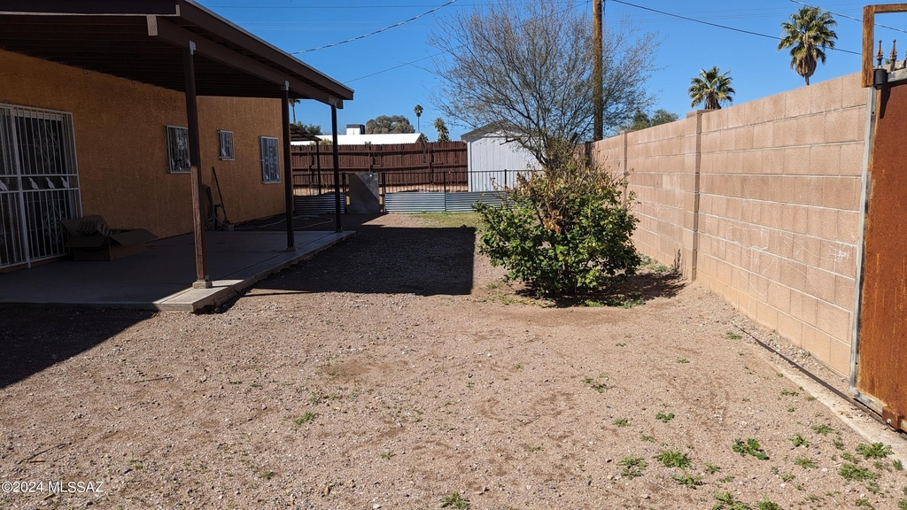 2650 W Oriole Circle - Photo 20