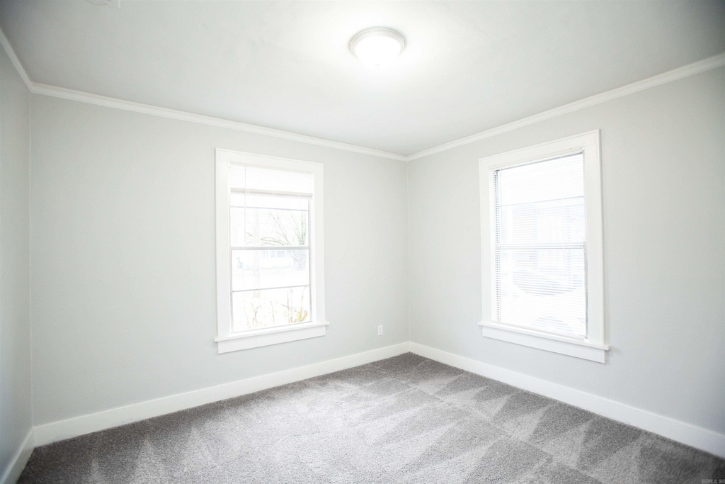 1409 W 18th Street - Photo 13