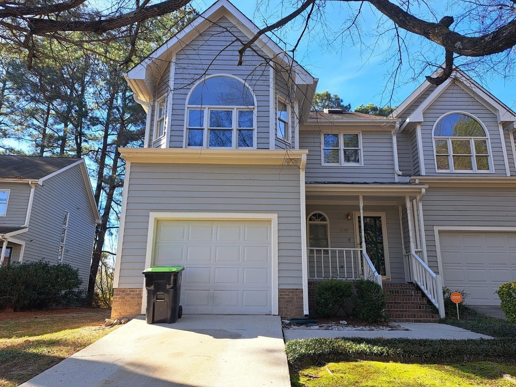 6107 River Lake Circle - Photo 0