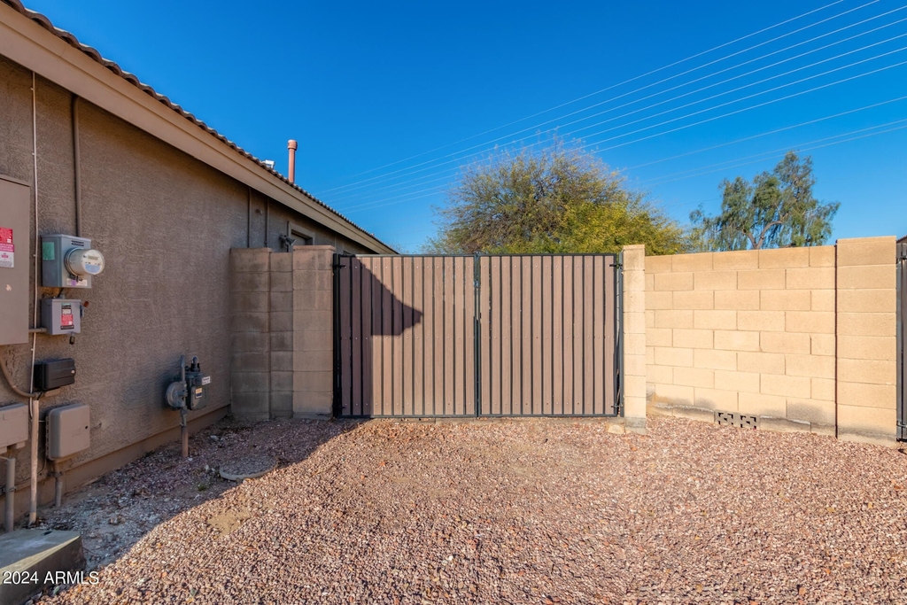 14739 N Gil Balcome Road - Photo 27