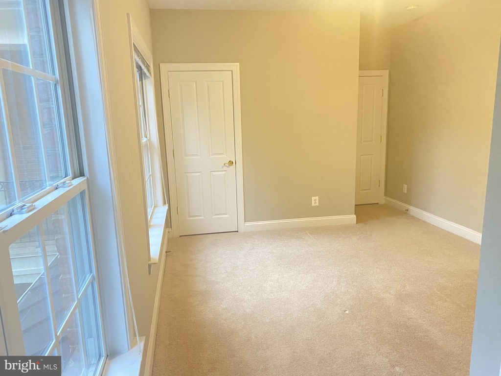 2894 Tanzanite Place - Photo 20