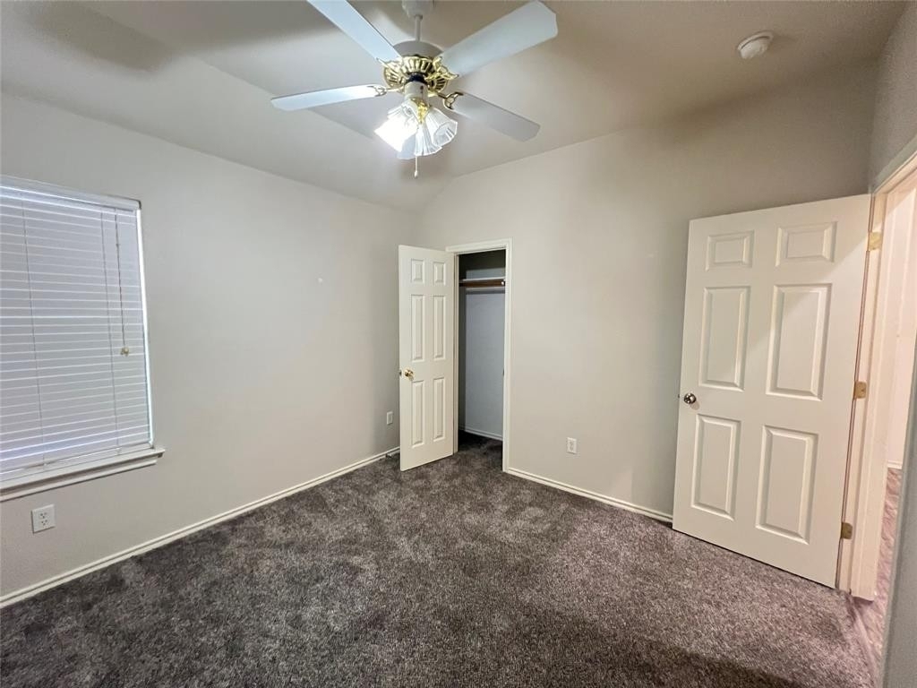 7960 Glenway Drive - Photo 32