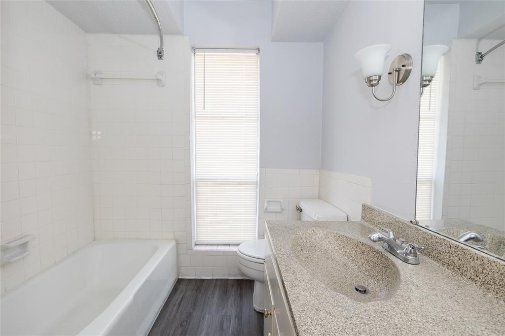 5820 Milton Street - Photo 22