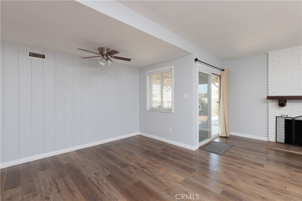 1217 W 213th Street - Photo 2