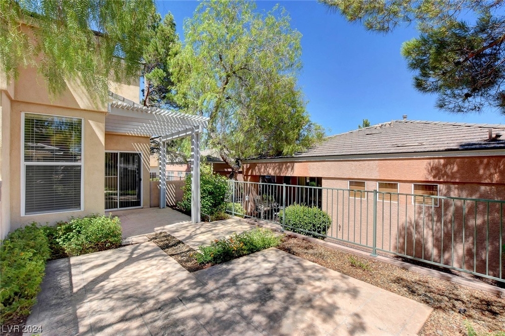 608 Blue Yucca Street - Photo 43