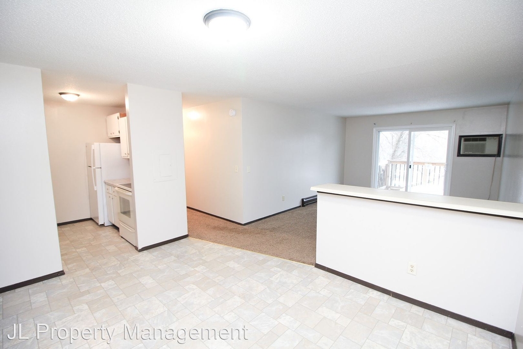 3600 E 6th Street - Photo 0