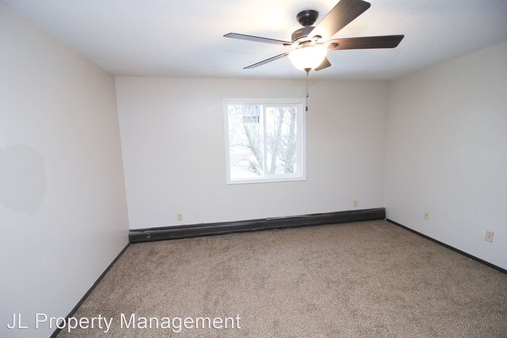 3600 E 6th Street - Photo 8