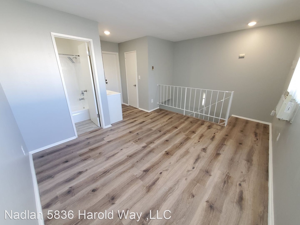 5836 Harold Way - Photo 10