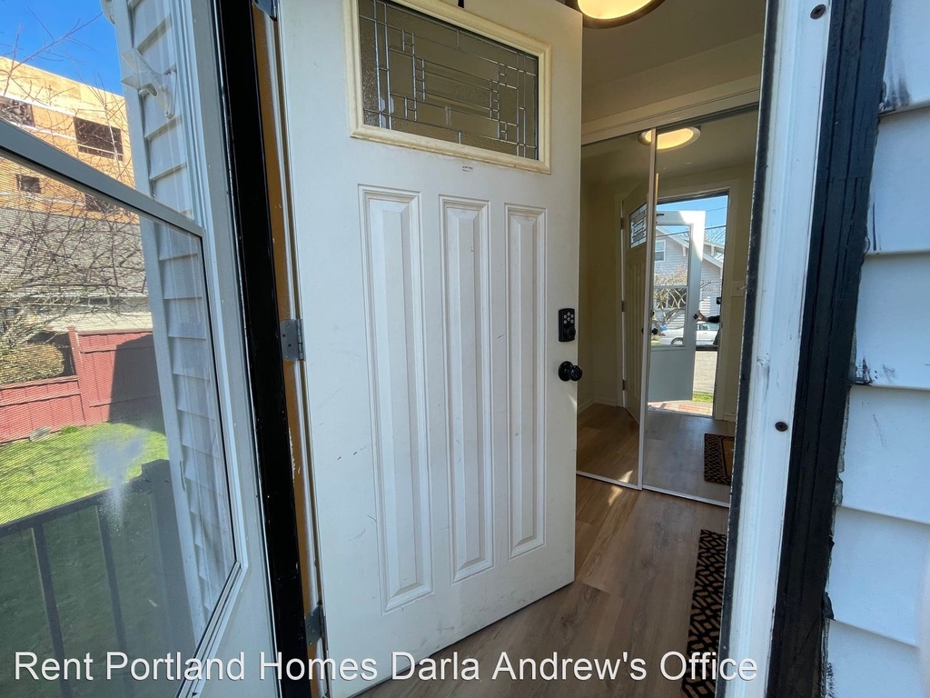 7408 N Delaware Ave - Photo 3