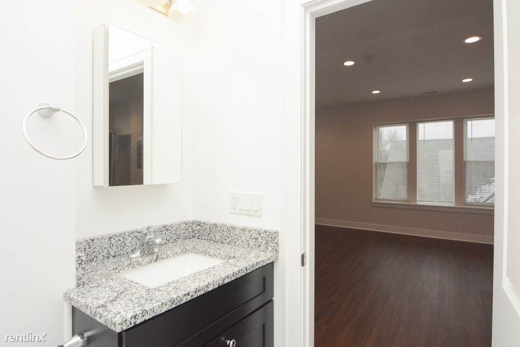 4352 N. Troy, Unit 6 - Photo 17