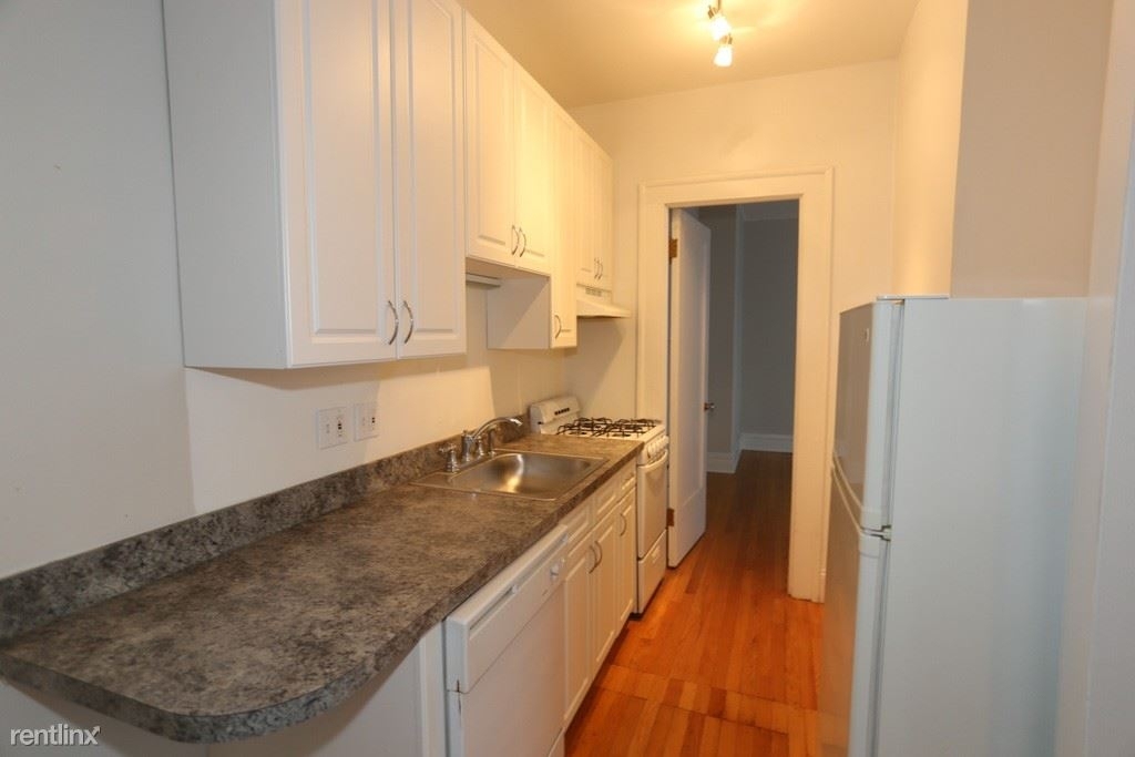 439 W. Melrose, Unit B-4 - Photo 3