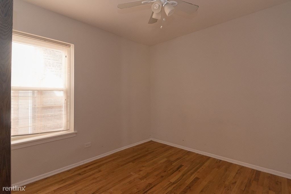 4515 N. Malden, Unit D-9 - Photo 13