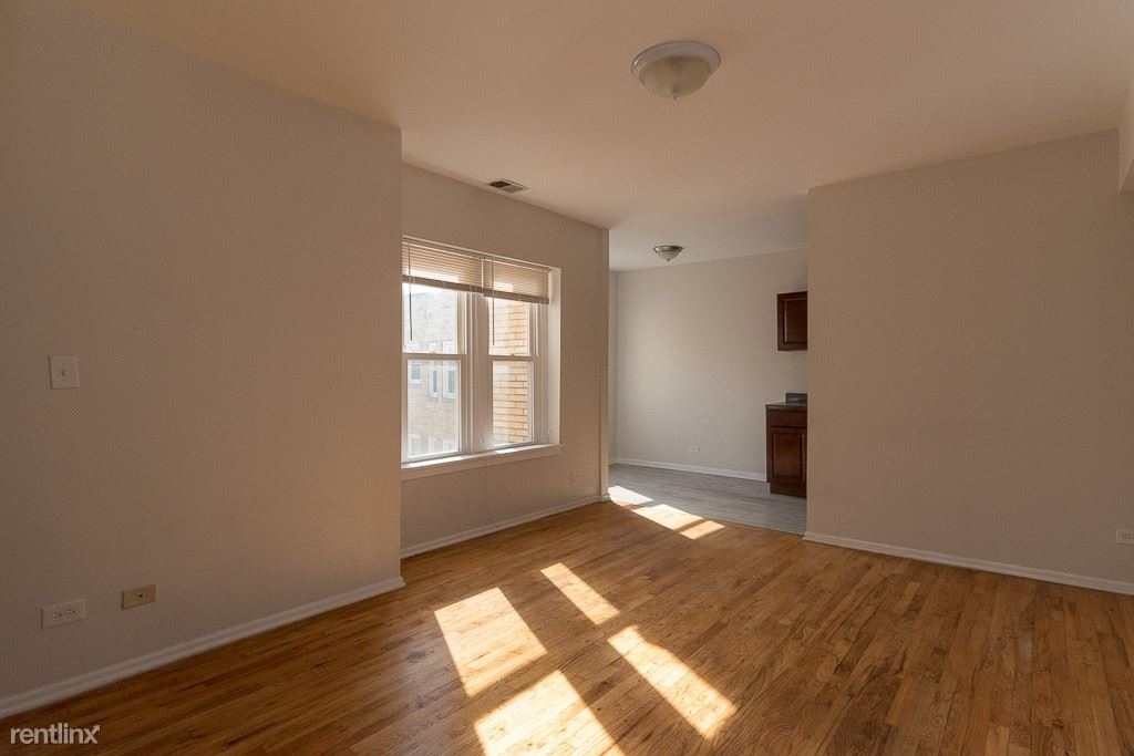 4515 N. Malden, Unit D-9 - Photo 7