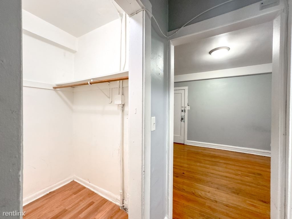 4602 N. Beacon, Unit A-4 - Photo 7