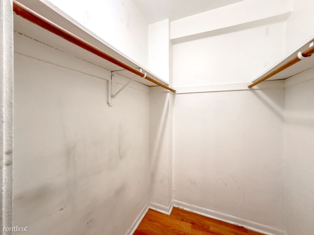 4602 N. Beacon, Unit A-4 - Photo 9