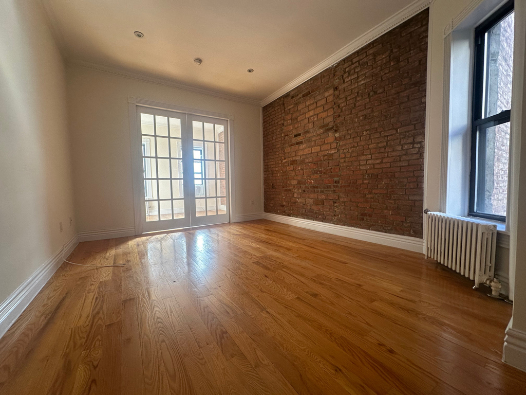 332 East 71st Street - Photo 7