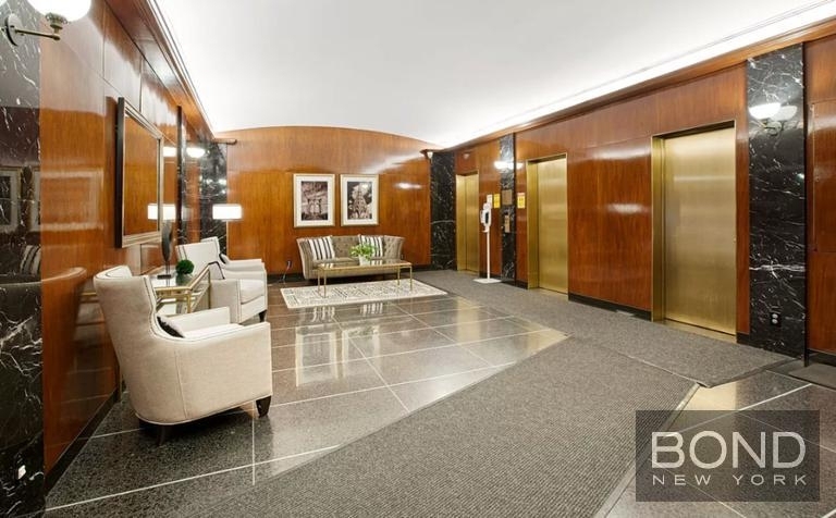 130 East 63rd Street - Photo 5