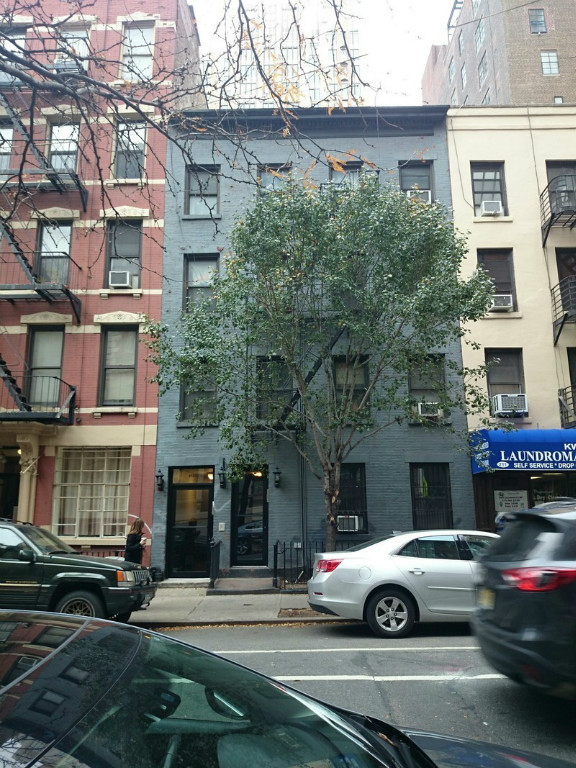 West 16th Street - Photo 0