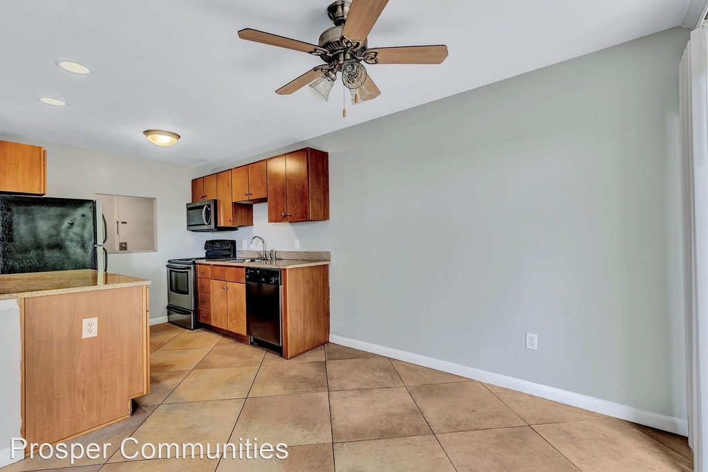 3600 Linwood Ave - Photo 0