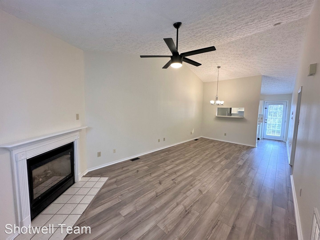 819 Calypso Way - Photo 1