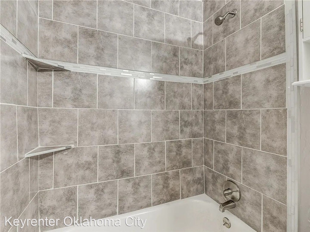 220 W Jacobs Dr - Photo 12