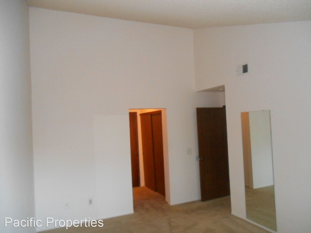 1233 Camino Corto - Photo 15