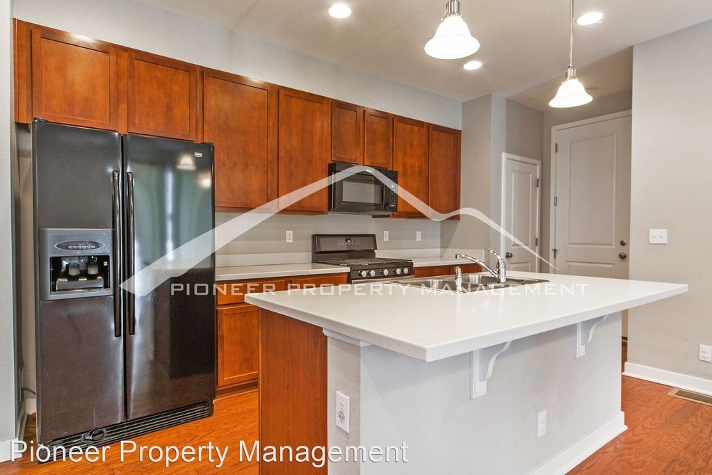 11317 Uptown Ave. - Photo 1