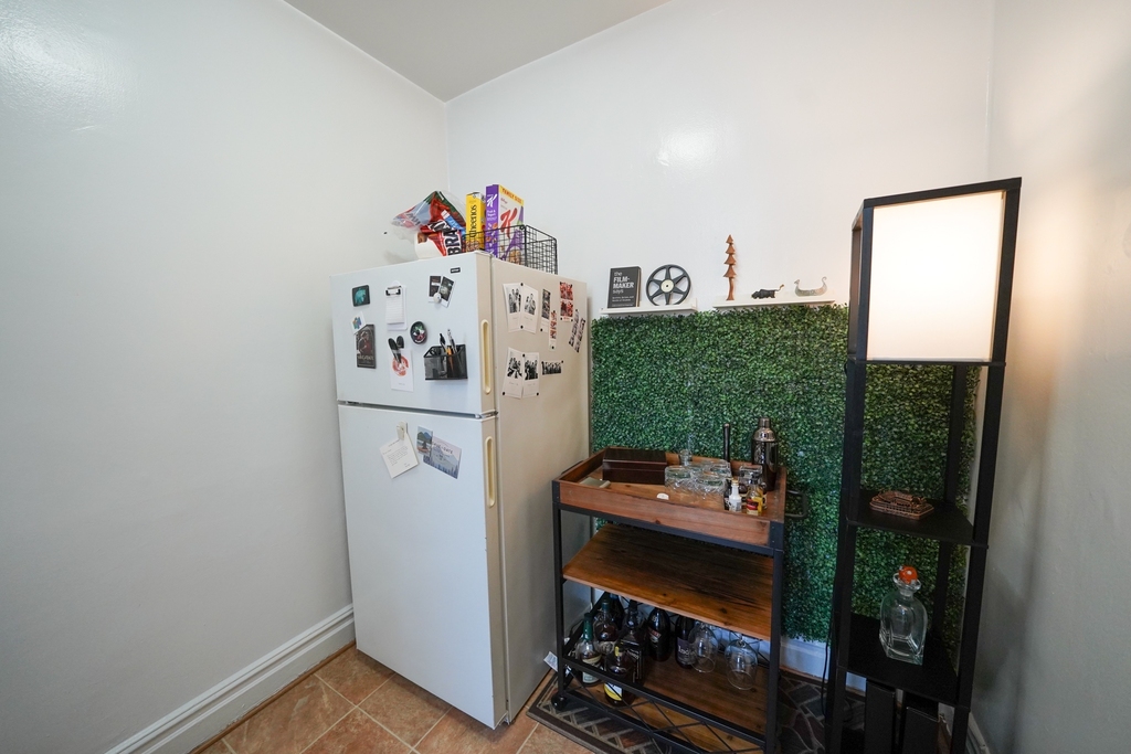 30-75 34th Street - Photo 3