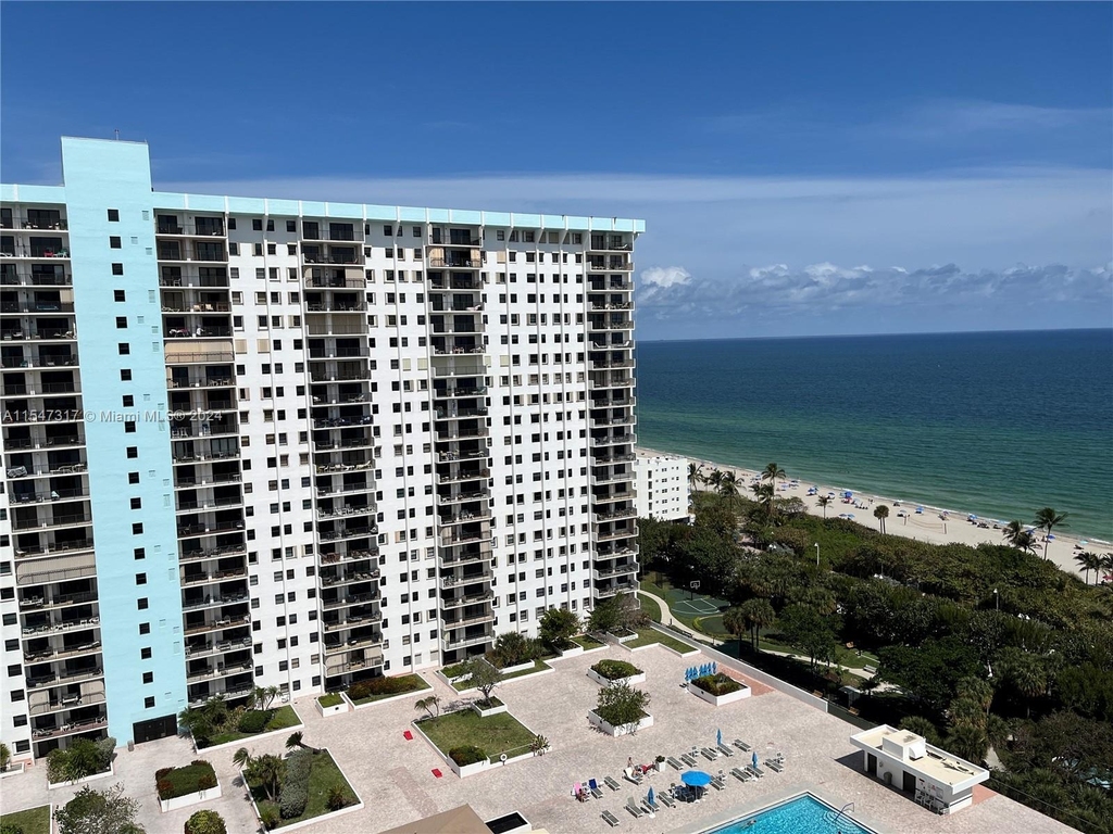 1201 S Ocean Dr - Photo 1