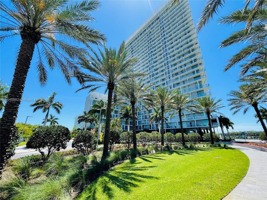 2000 Metropica Way - Photo 41