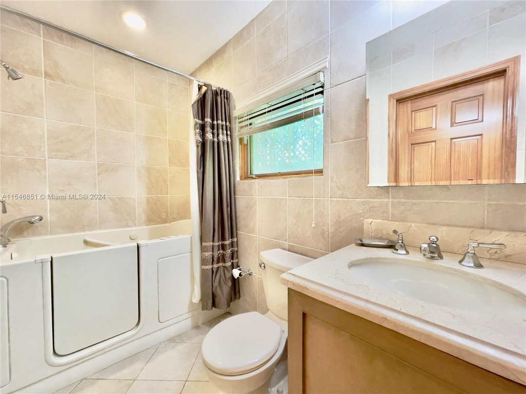 5800 Sw 33rd Ave - Photo 20