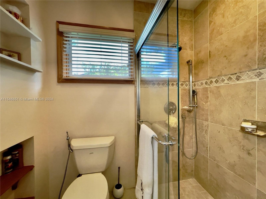 5800 Sw 33rd Ave - Photo 24