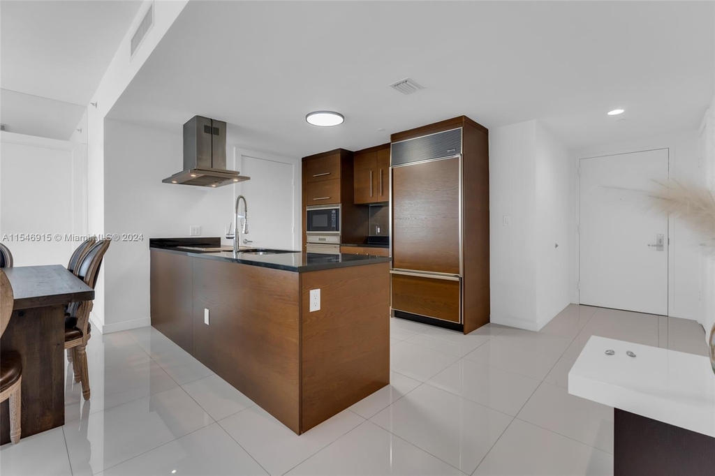 495 Brickell Ave - Photo 10