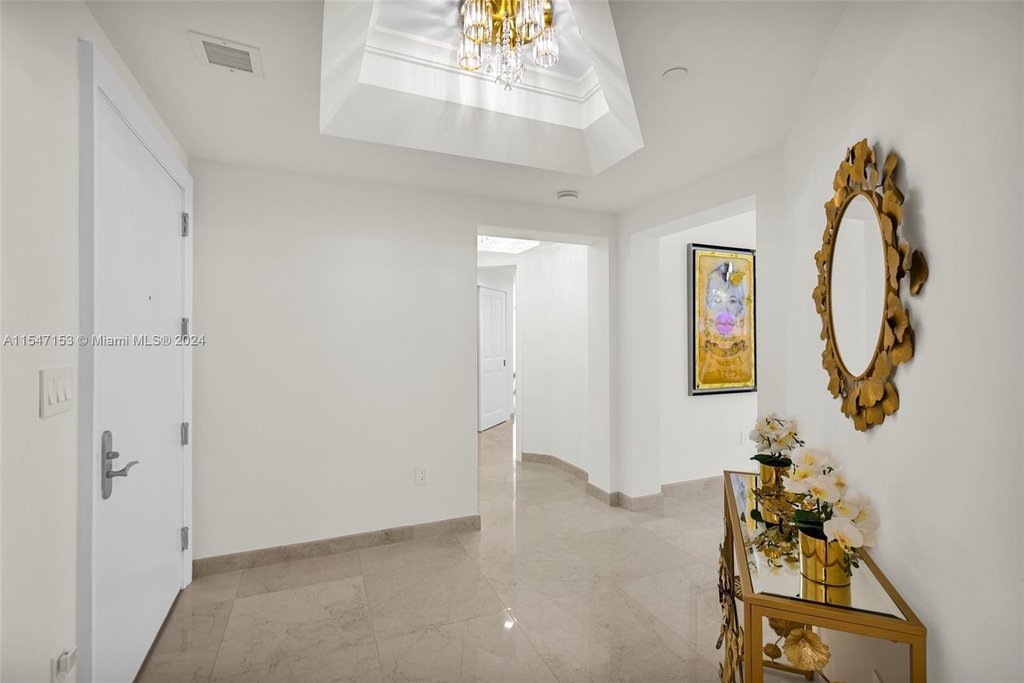 17875 Collins Ave - Photo 39