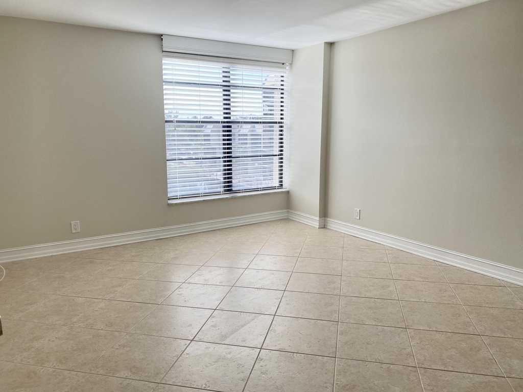 3 Royal Palm Way - Photo 10