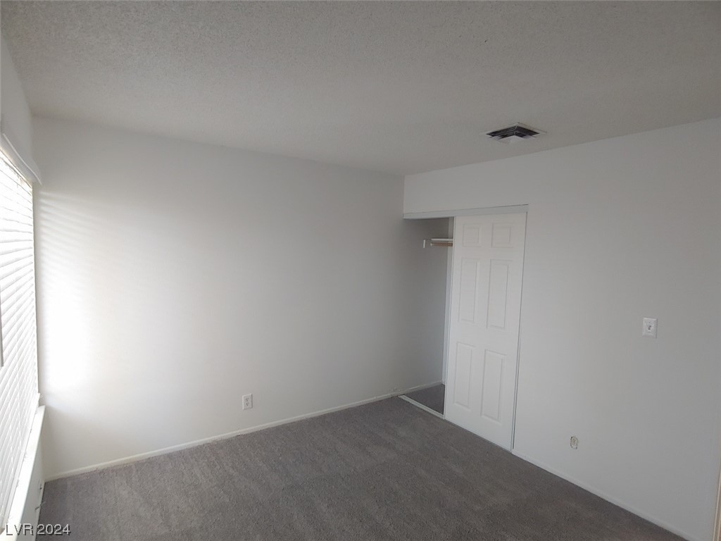 255 E Van Wagenen Street - Photo 8