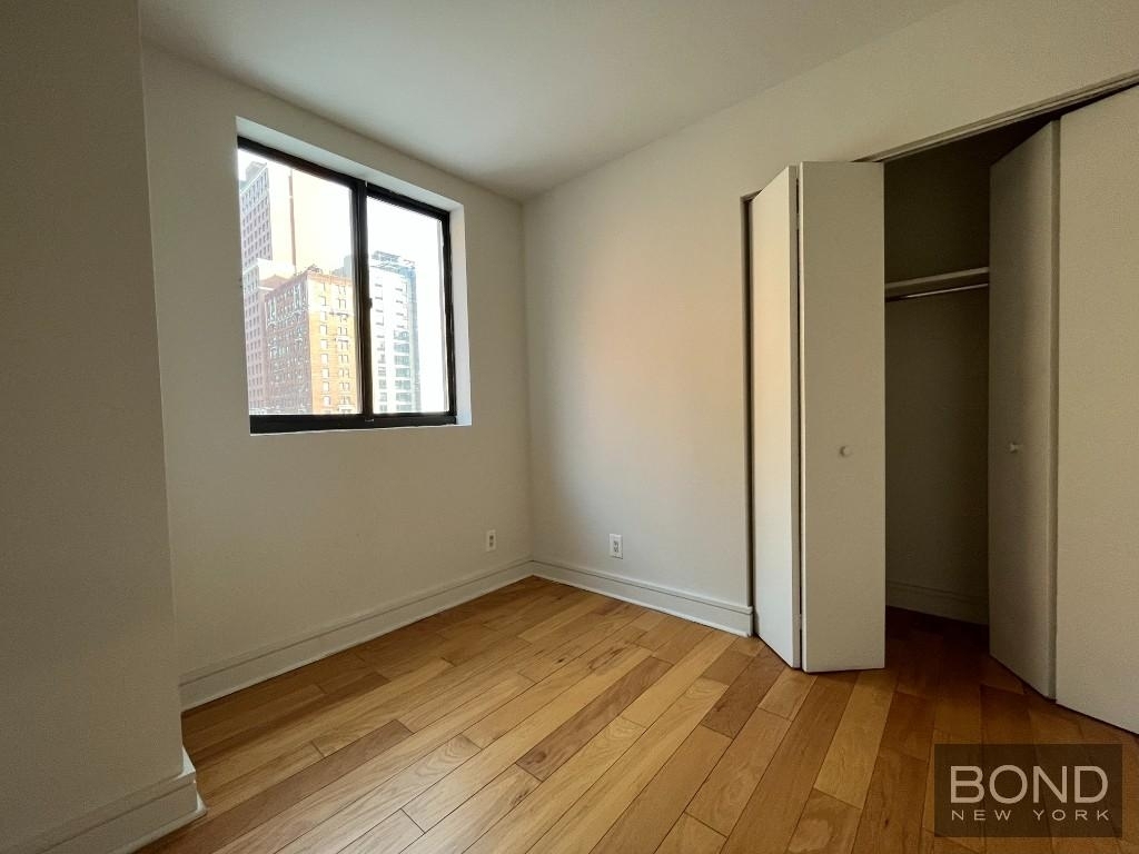 323 West 96th Street - Photo 8