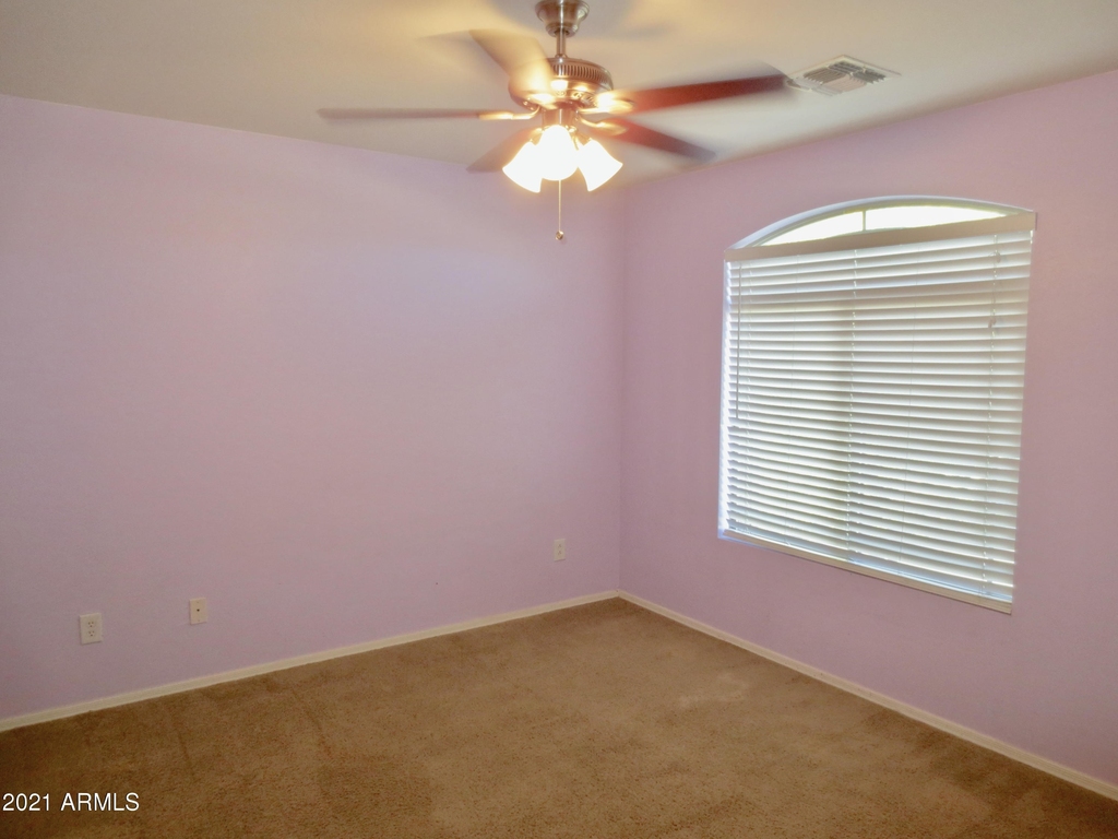 43251 W Wild Horse Trail - Photo 26