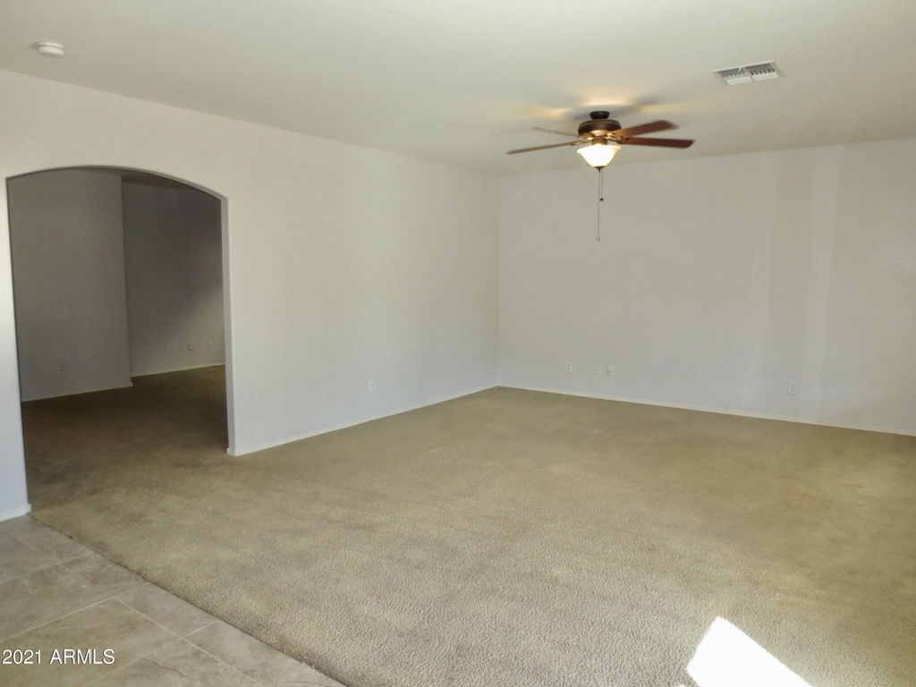 43251 W Wild Horse Trail - Photo 12