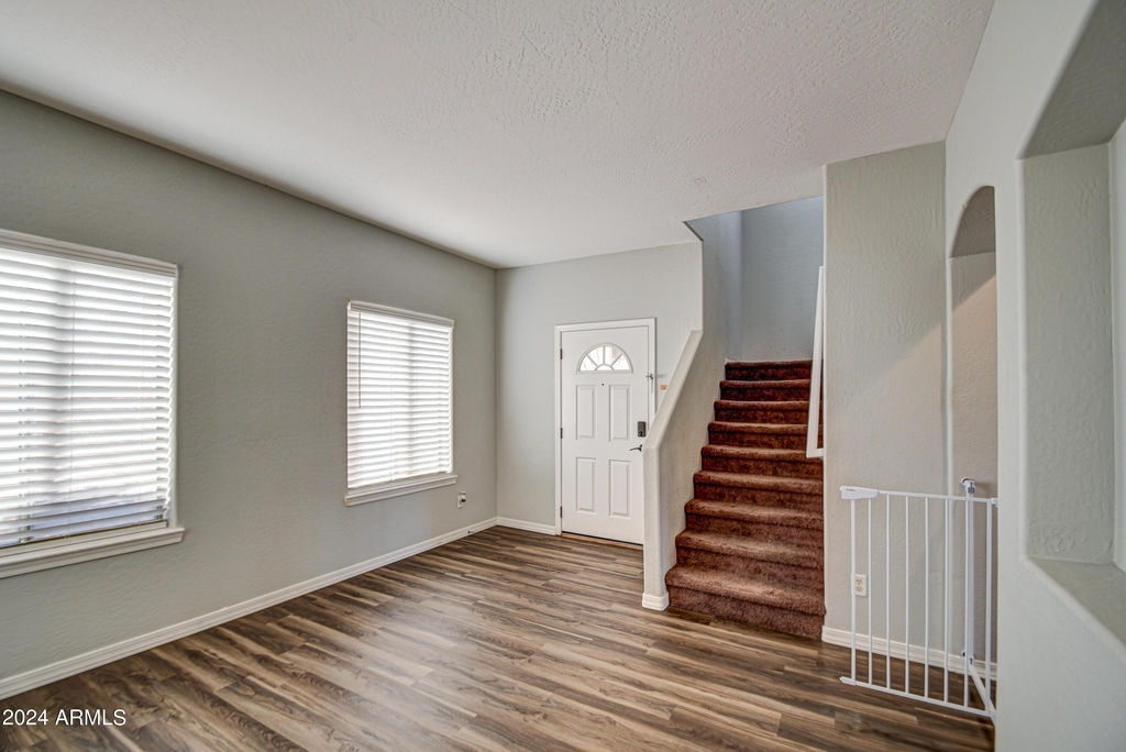 12095 N 66th Avenue - Photo 12